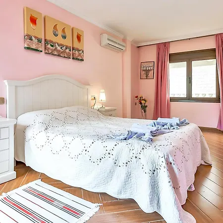Puerto Colon Villa *